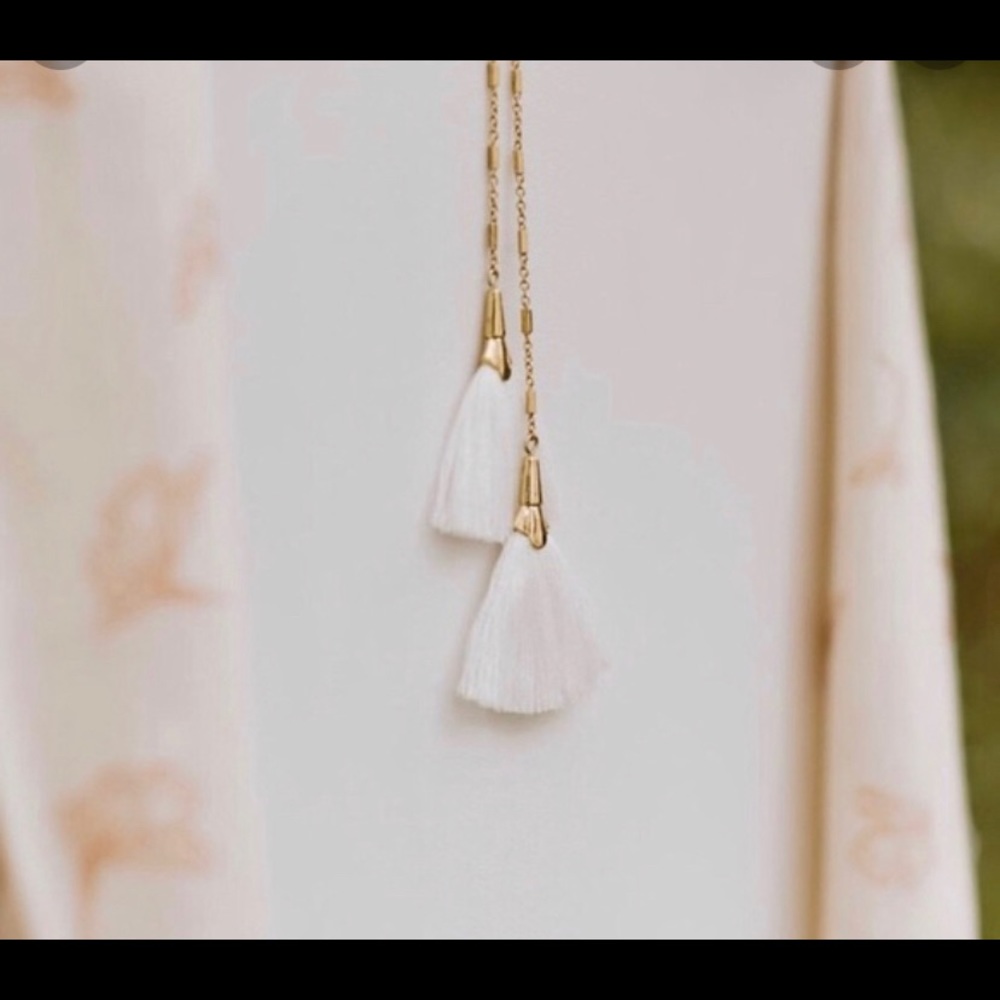 Kevia — tassel necklace— NWT - Picture 3 of 3